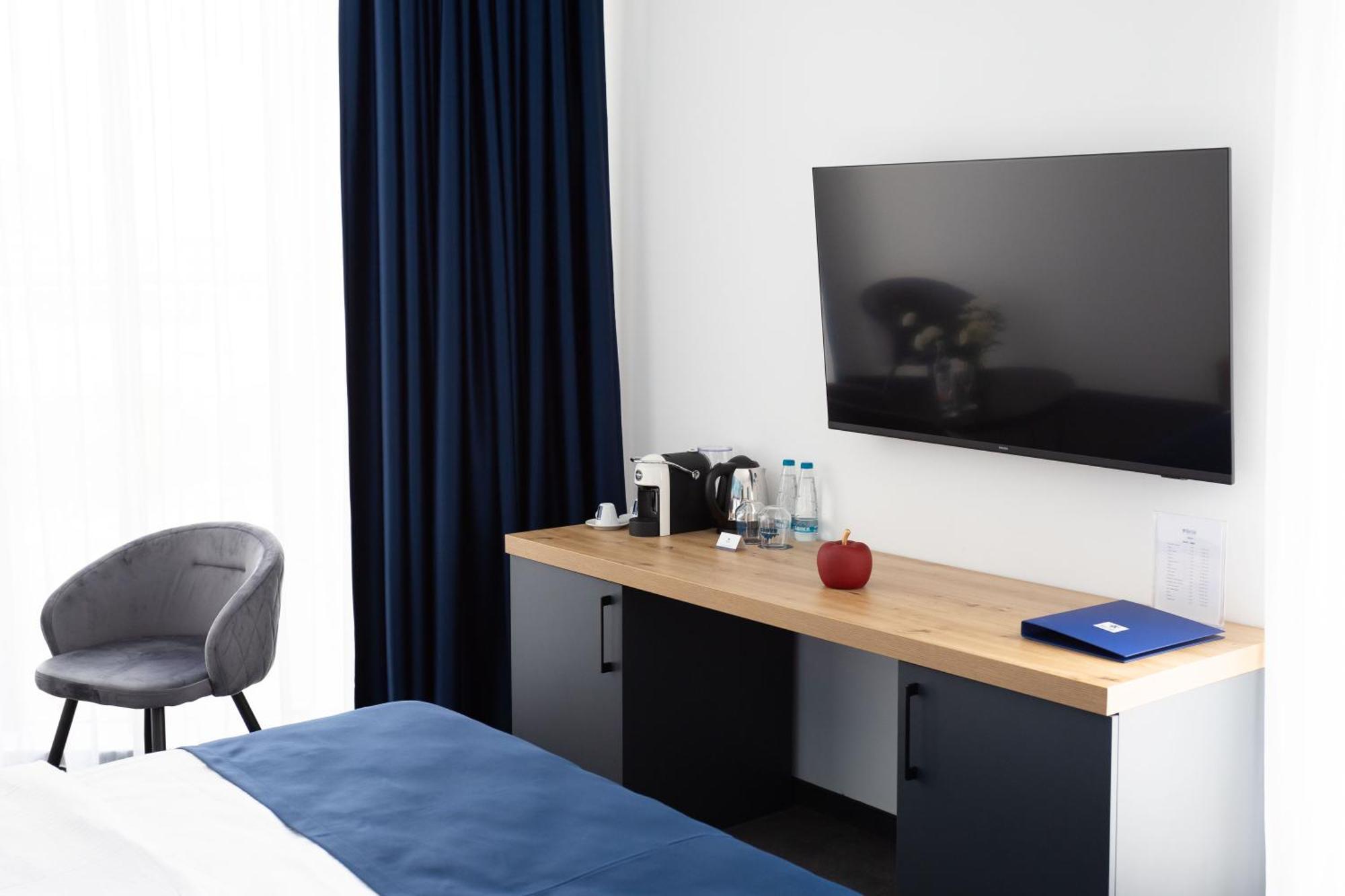 Blue Star Luxury Hotel Sofia Buitenkant foto