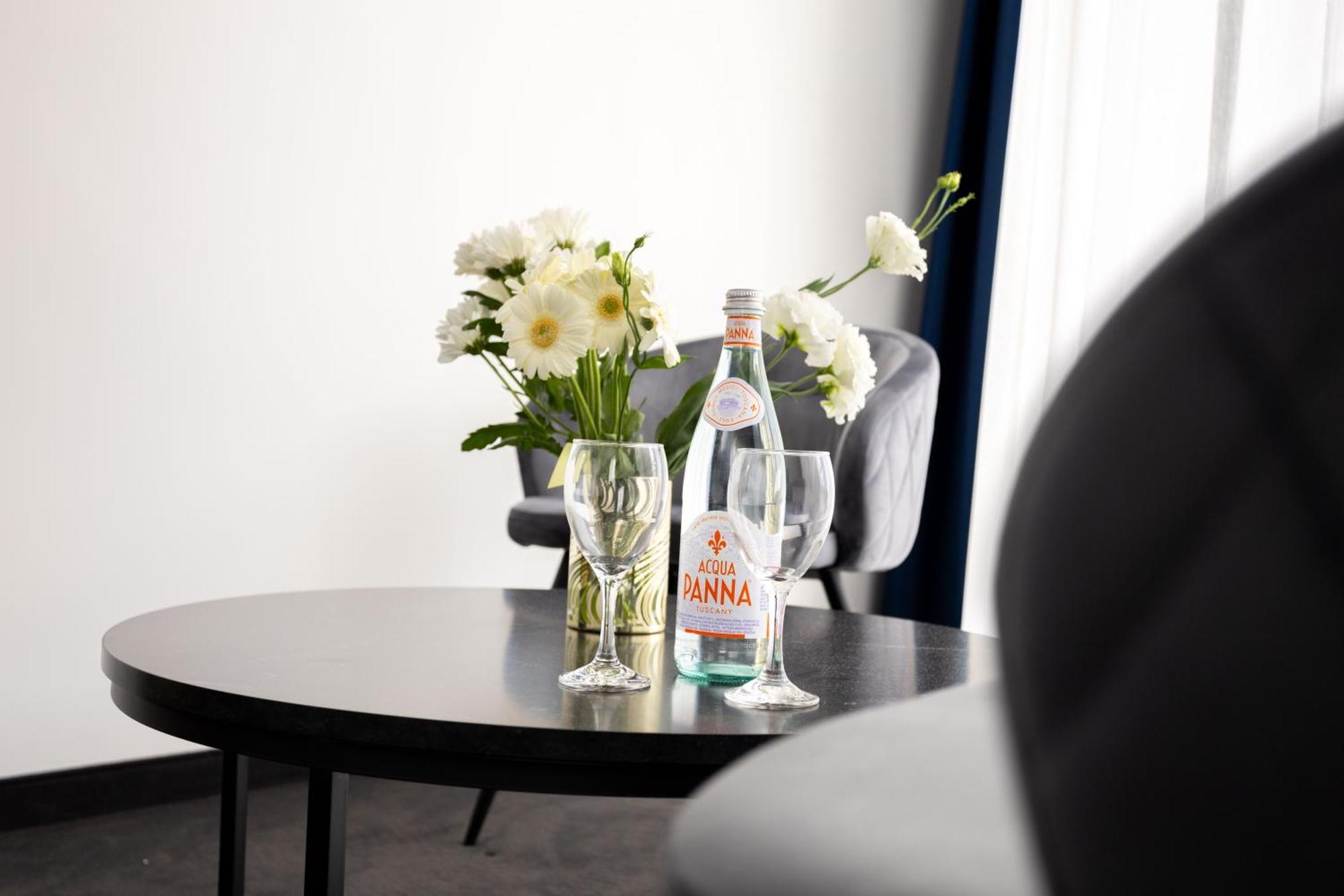 Blue Star Luxury Hotel Sofia Buitenkant foto