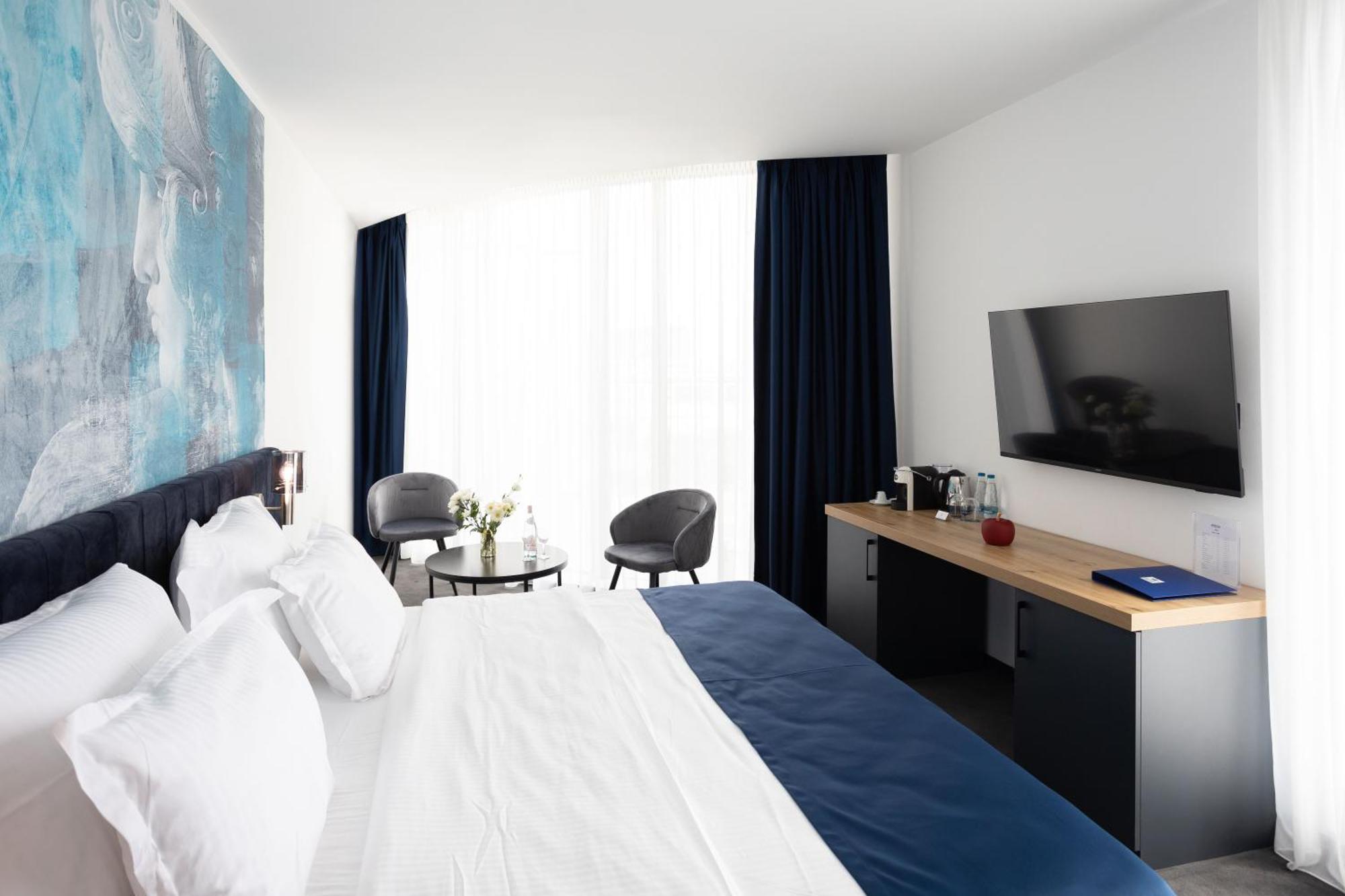 Blue Star Luxury Hotel Sofia Buitenkant foto
